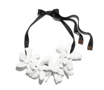 Колье MARNI at H&M Capsule Collection white flowers