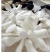 Колье MARNI at H&M Capsule Collection white flowers